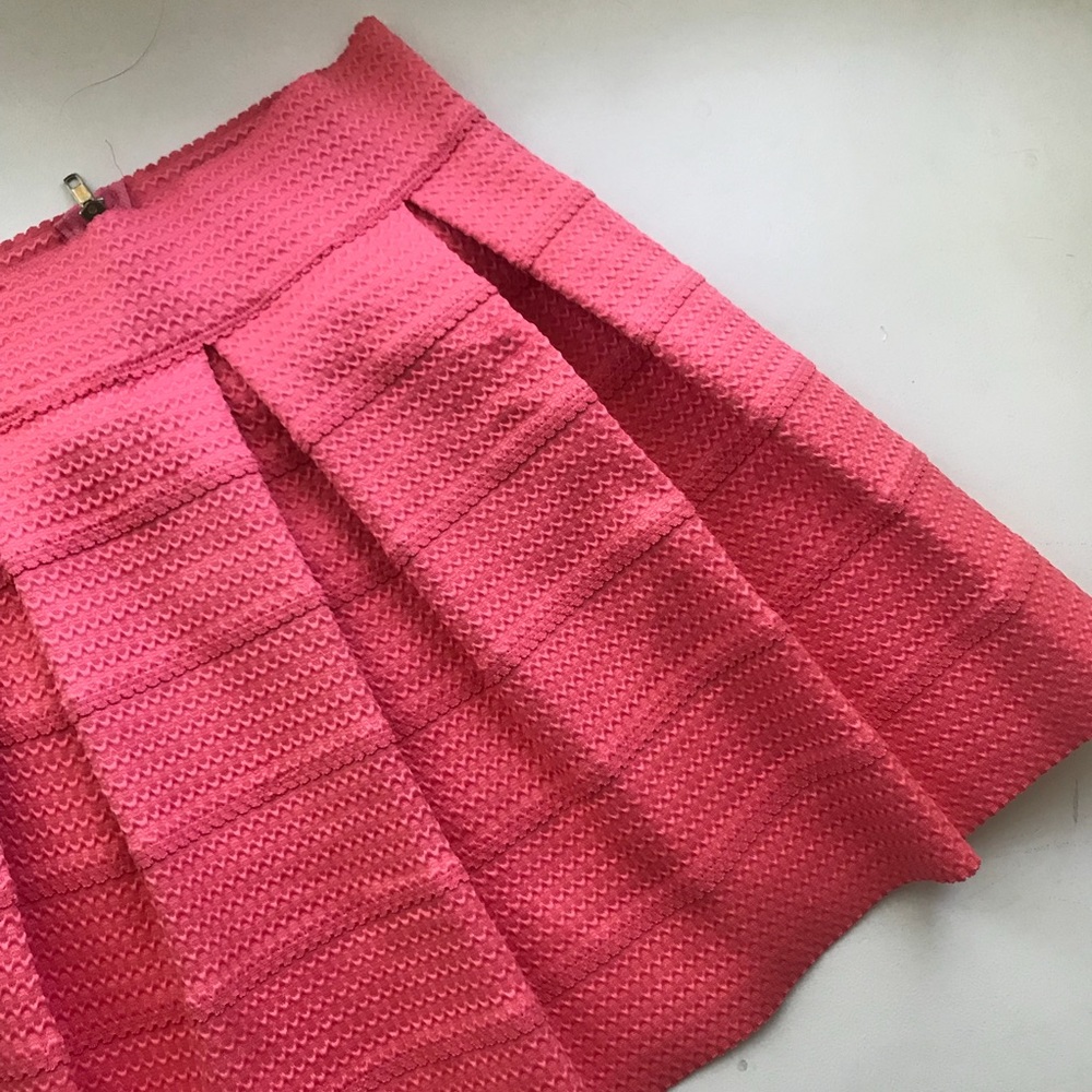Hot pink high waist stretchy bubble skirt